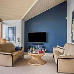 3 Bedroom Awesome In Brenderup Fyn Hébergement de vacances