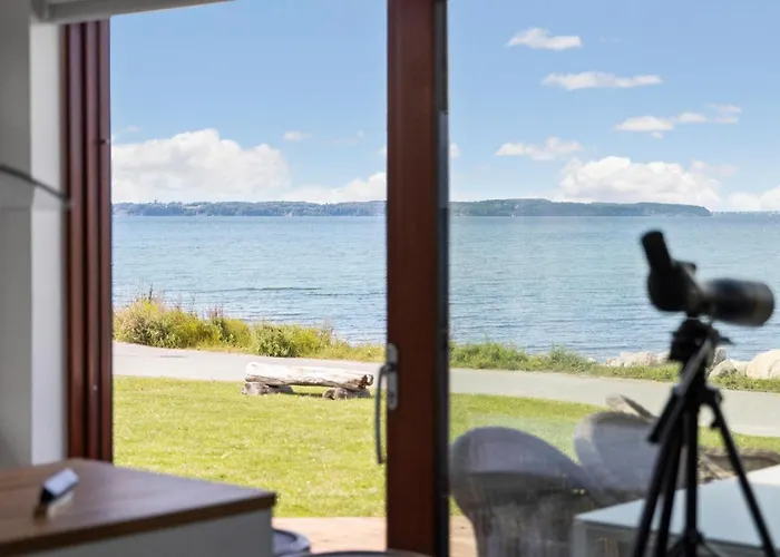 3 Bedroom Awesome In Brenderup Fyn Vedelshave